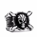 Adoptez Votre Style Avec La Bague Biker Tête De Mort Unique! 54