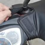 affrontez le froid glacial avec notre manchon pour guidon moto manchons de moto 249 1