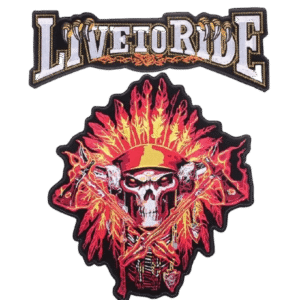 ajoutez du caractere avec notre patch biker tete de mort enflammee brode 455 1