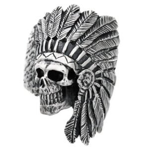bague biker en crane indien force et liberte au poignet 57 433 1