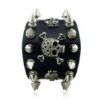 bracelet cuir biker cloute au fermoir a pression style gothique irresistible 698 1