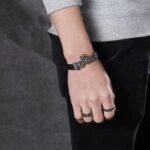 bracelet cuir homme biker un hommage au passionne de moto 797 1