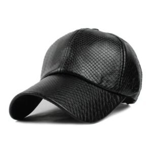 casquette biker en simili cuir elegance et originalite au volant 289 1