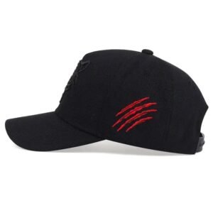 casquette de moto tigre noir aux yeux rouges osez le style sauvage 955 1