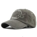 casquette moto vintage laccessoire incontournable des bikers elegants vert 976 1