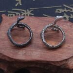 eveillez votre audace avec la bague gothique serpent captivante 715 1