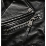 Le Gilet Biker En Cuir : Plus Qu’un Simple Accessoire De Liberté!