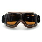 lunette biker lelegance vintage au service des passionnes de moto fume moto 893 1