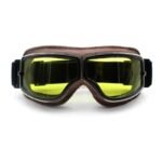 lunette biker lelegance vintage au service des passionnes de moto jaune moto 427 1