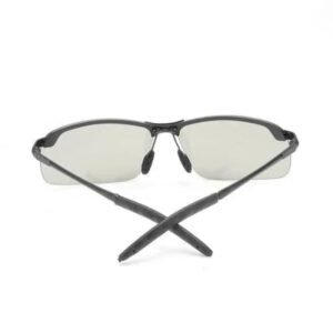 Lunettes De Moto Photochromiques : Style Futuriste Et Confort Assuré !