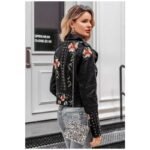 Osez Le Style Avec Notre Veste Biker Fleurie Audacieuse Et Féminine !