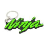 porte cle kawasaki protegez votre style de pilote legendaire vert portecle 324 1