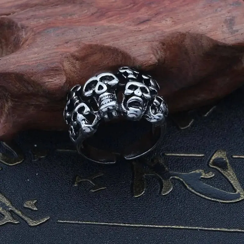 Sublimez Votre Style Avec Notre Bague Gothique Biker !