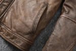 Veste Biker En Cuir Marron: élégance Et Fonctionnalité à La Clé!