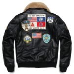 Veste Biker En Cuir Noir Patchs Avec Col Mouton : Style Audacieux !